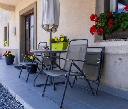 Bolkovac Ulica Donje Selo 33 아파트 퓨지네